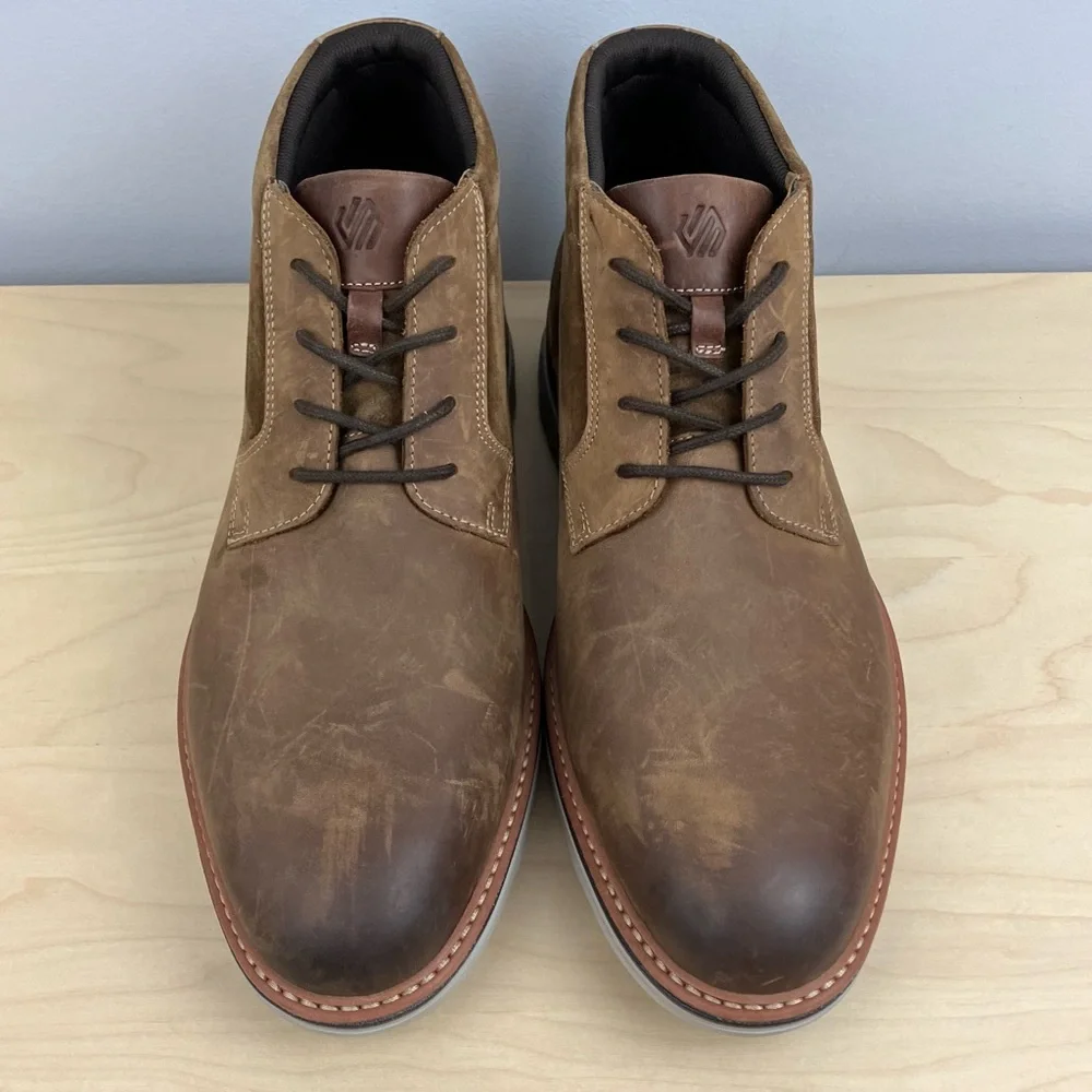 Johnston & Murphy Men’s Size 10.0 M Brayden Chukka Boots Brown Leather